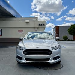 2016 Ford Fusion Hybrid