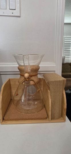 Chemex Pour-Over Coffee Maker + Bamboo Coffee Station