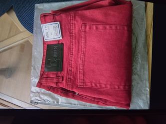 Brand new "Design"  jeans,  Size 36, burgundy