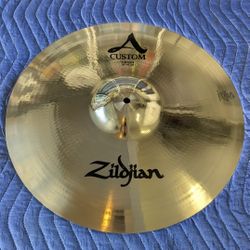 New Zildjian 18" A Custom Crash