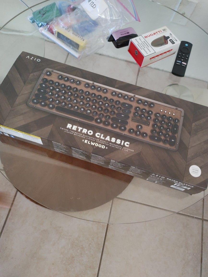 Azio Retro Classic Bluetooth (Elwood) - Wireless/USB Wired Walnut Wood Vintage Backlit Mechanical Keyboard for PC/Mac, Walnut Wood (MK-RETRO-W-01B-US)