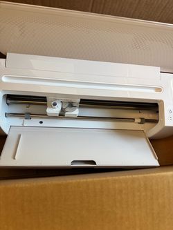 $375 Complete Cricut Maker 4 and EasyPress Craft Business Starter Bundle — Ready to Create
