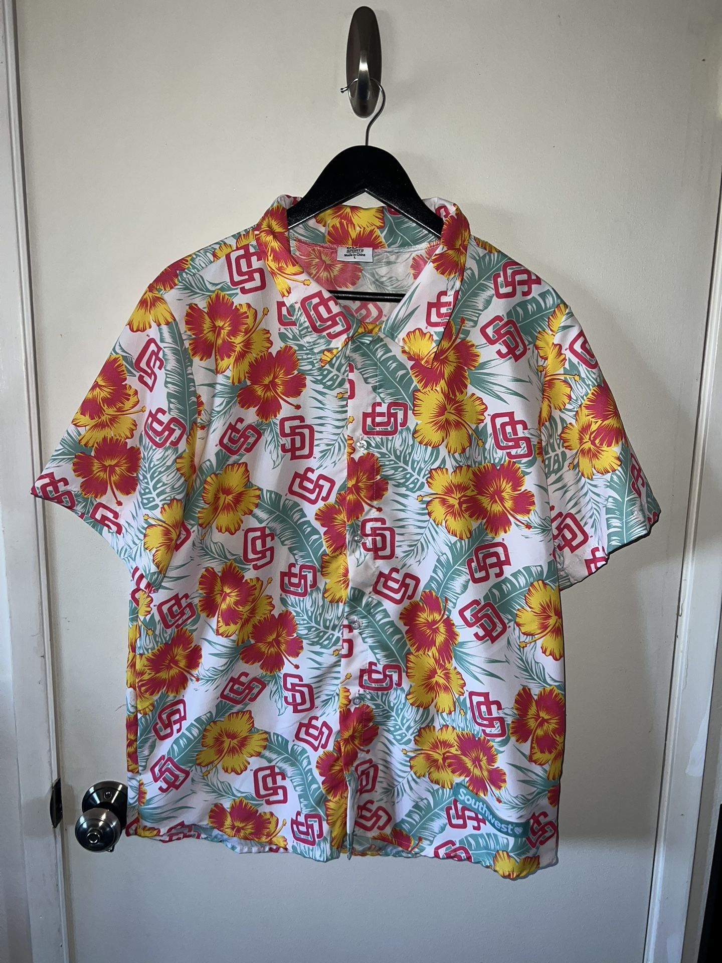 Padres Hawaiian Shirt 2023 Giveaway