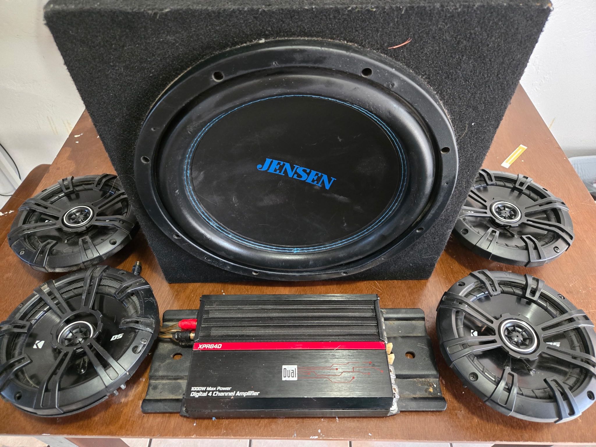 12" Subwoofer / 1000W Amp / 6.5" Tweeters