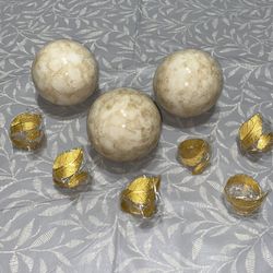 Decorative Dining Table Orbs and Napkin Rings