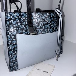 AUTHENTIC MARC JACOBS MINI TOTE !!!!