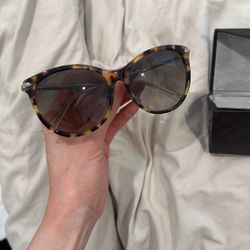 Gucci Leopard Sunglasses 