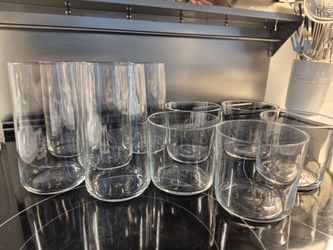 Apt. Sale. Ask For Prices. Lamps. https://offerup.com/redirect/?o=R2xhc3N3YXJlLkFydA==