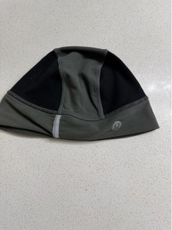 Lululemon beanie hat