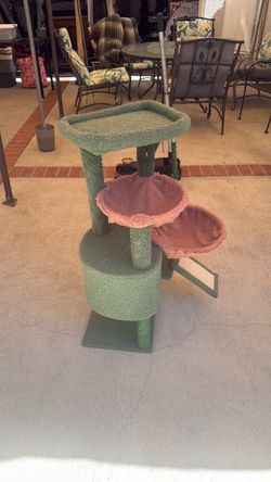 Cat house
