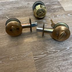 Door Bolt Locks / Kwikset