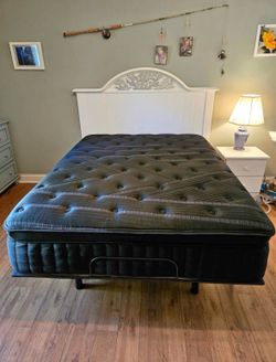 King Mattress Explosive Sale!