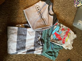 Boys shirts fits like 14/16