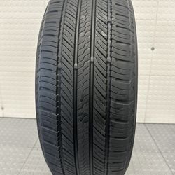 One LikeNew Tire Yokohama 225/60/17 # 974