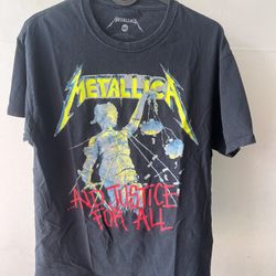 Metallica Band T-shirt Size Medium