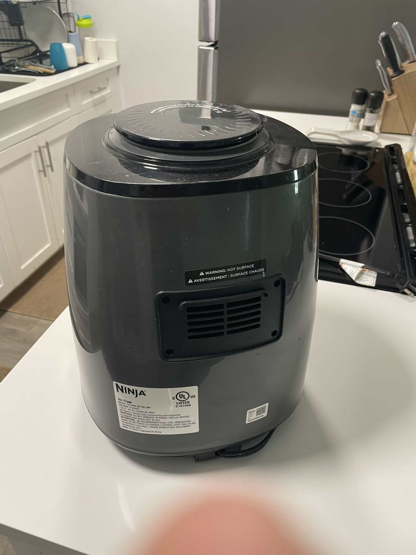 Ninja Air Fryer 4 Quart ! $70 Obo