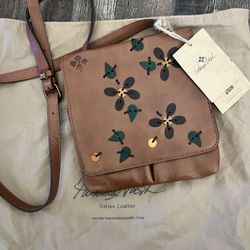 Patricia Nash Messenger Bag