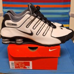 Nike Shox .Size 11