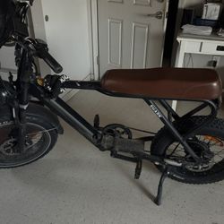 (SCRAP FOR PARTS) E Bike Roll Road Shark 2.0