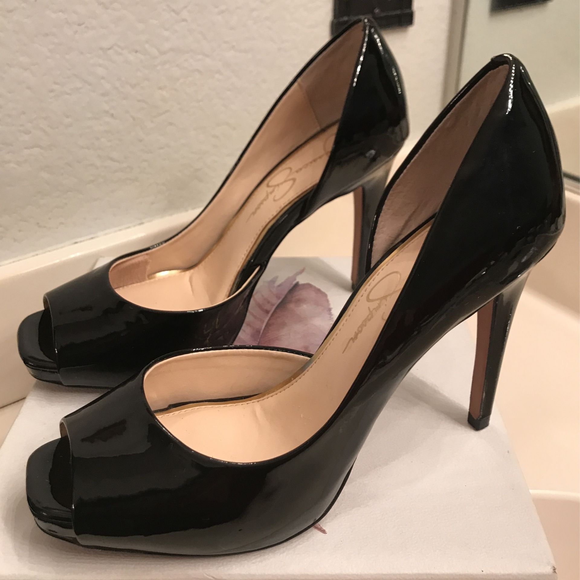 Jessica Simpson Black Patent Leather 4”Heels Size 8 1/2 Style JS-Jazelle