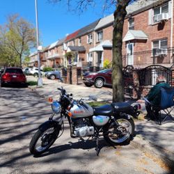 2013 SUZUKI TU250X. MINT CONDITION. GARAGE KEPT. 