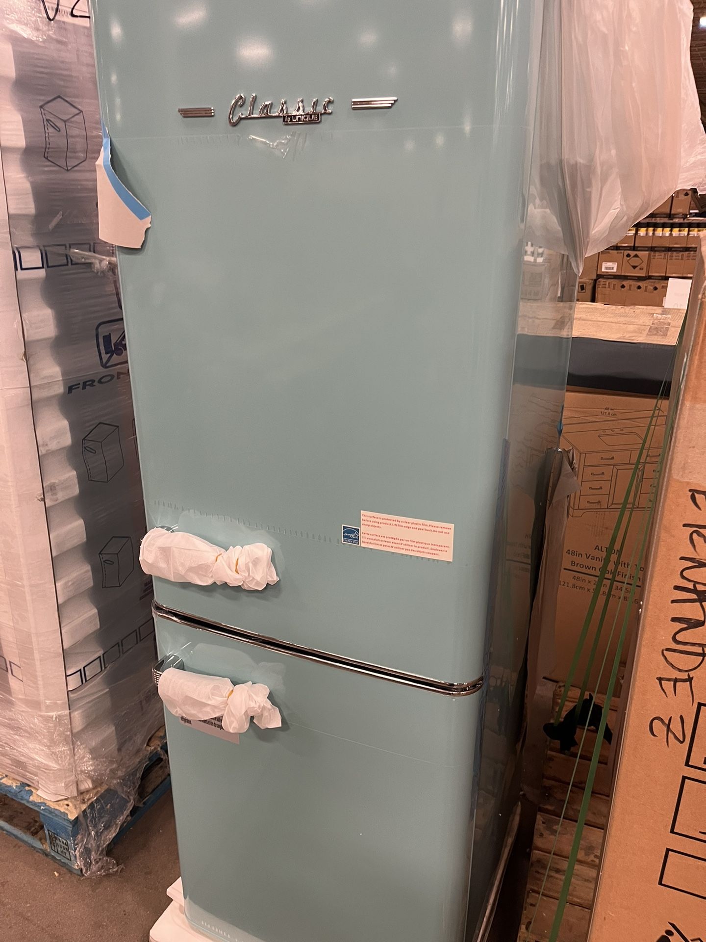 Retro Old Happy Days Refrigerator 21.6” Brand New