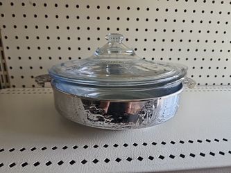 Vintage Pyrex Clear Glass W/lid Casserole In Silver Plated Stand