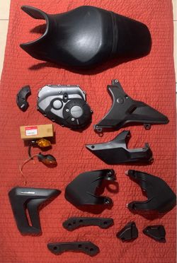 Honda CTX 700N Seat