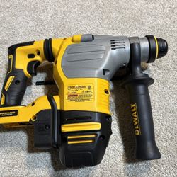 New Dewalt Hammer Drill 