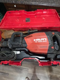HILTI DEMOLITION HAMMER