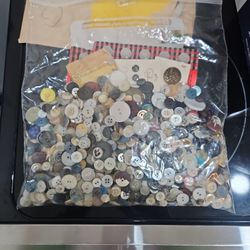Bag of Vintage Buttons