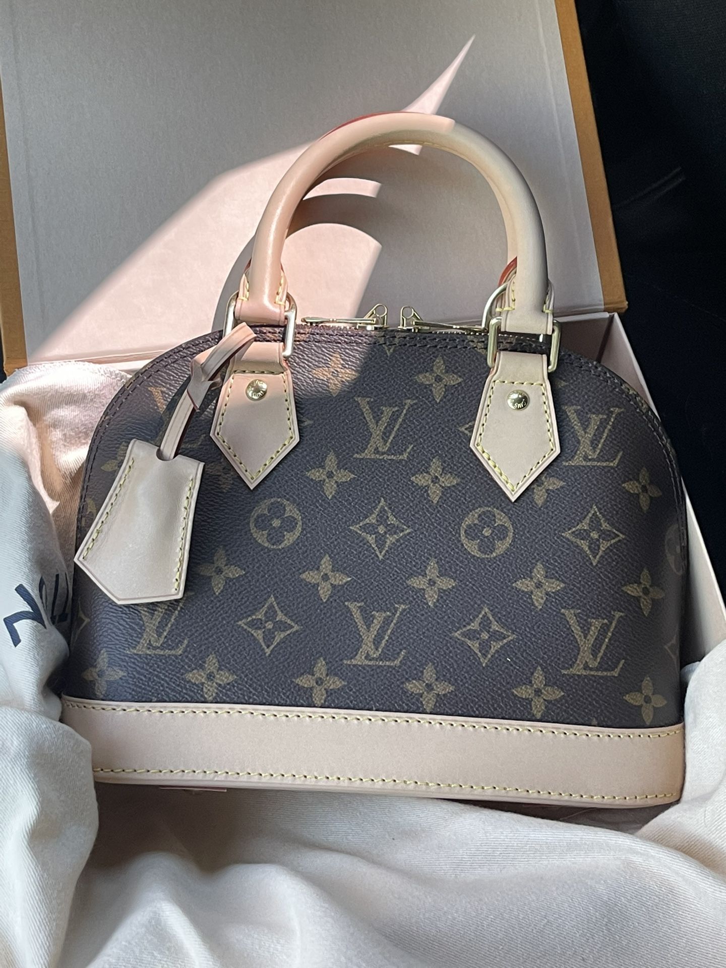 Louis Vuitton Alma BB