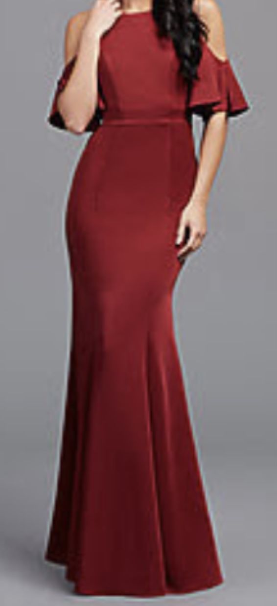 Beautiful Form-fitting Maroon Kleinfled Size 4 Dress