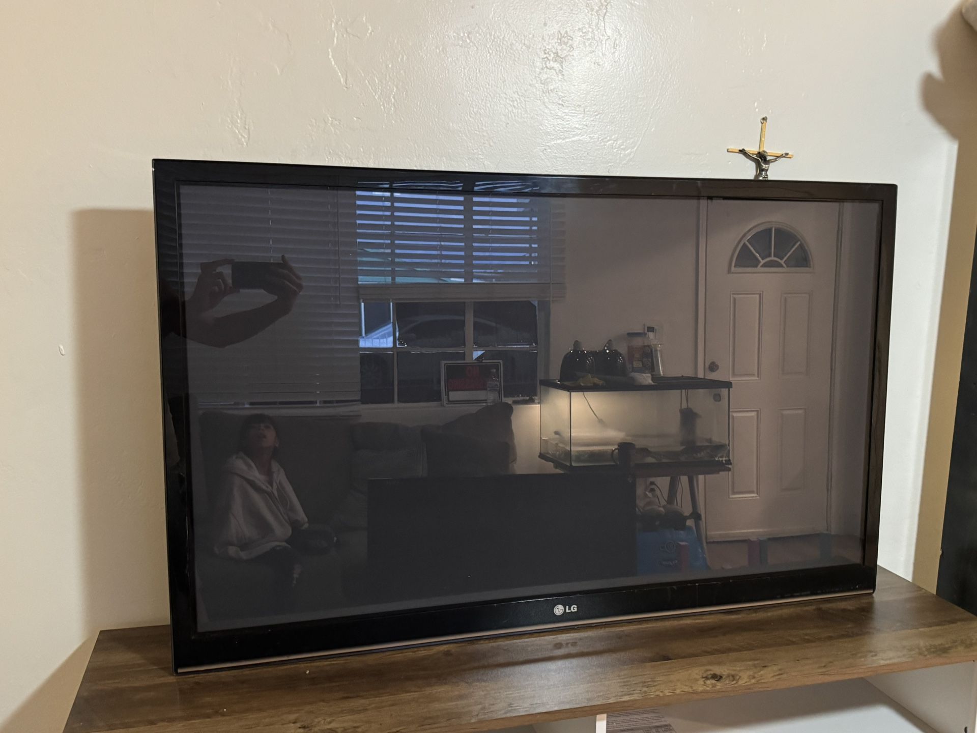 LG 50″ Plasma TV