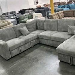 New X-Large sleeper sectional couch / free delivery