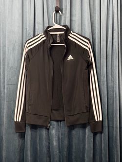 Adidas XS women’s zip up jacket