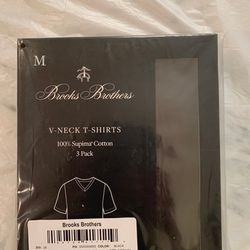 Brooks Brothers Supima Cotton V Neck Shirt BLACK 3 PACK Men’s Medium – NEW