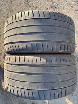 275/35R20 Michelin