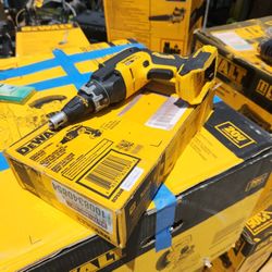 DEWALT
XR 20V MAX Lithium-Ion Cordless Brushless Screw Gun (Tool Only) Slightly USED 