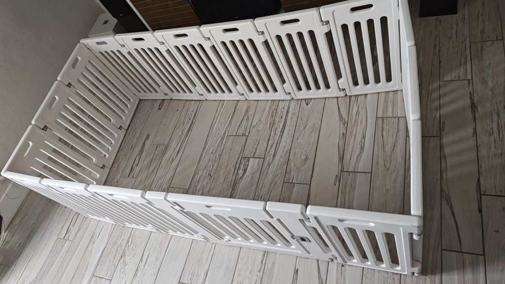 HOME Dog Playpen