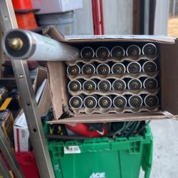 Sylvania T8 Single Pin 3500K Fluorescent Bulb