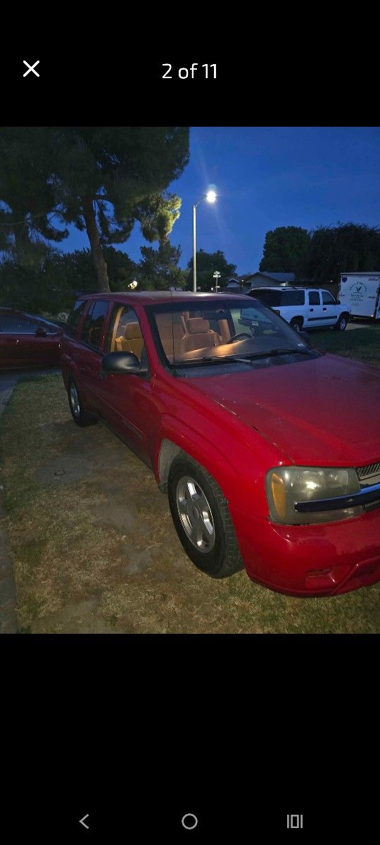 Chevy Blazer V6 SUV 4 Door