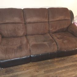 Couches (Set) With Recliners 