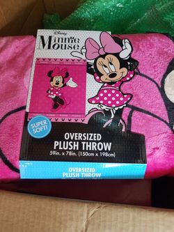 Minnie Mouse Plush Blanket $20