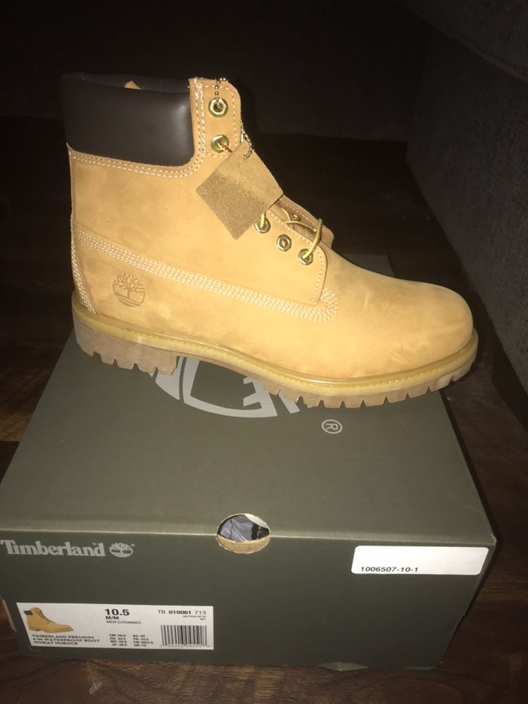 Men Timberlands /Size 10 1/2