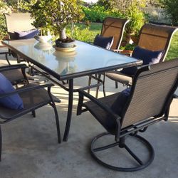 7 pc Outdoor Dining Set - Glass Table + 6 Chairs