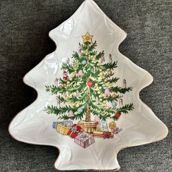 BYG Lefton China 1200 Christmas Tree Shape Hand Painted