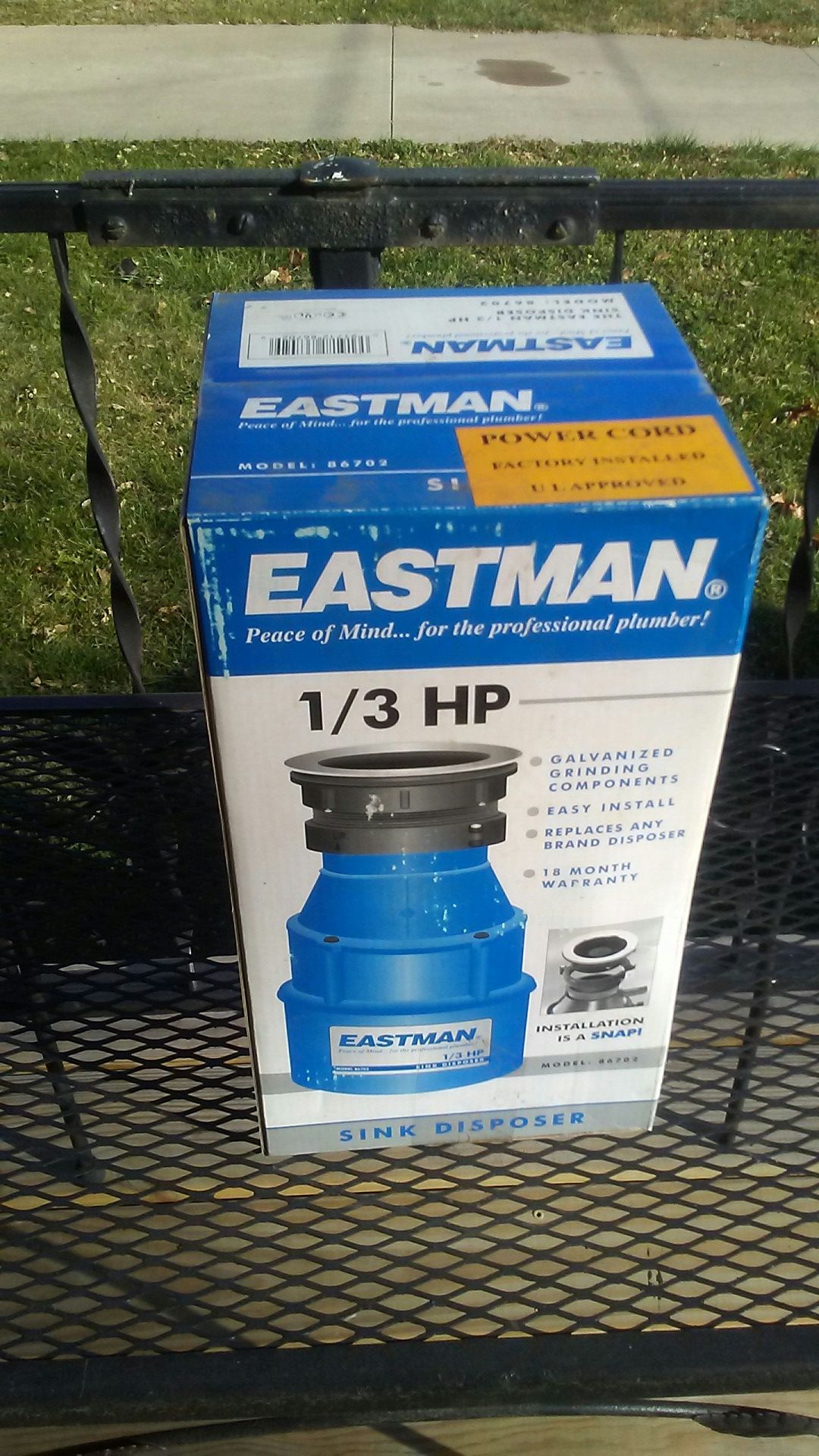 Eastman 1/3 horsepower sink disposer. Pro contractor grade!