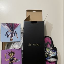 Adidas YuGi Slides 9.5