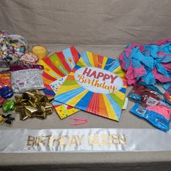 Birthday Props & Accessories 